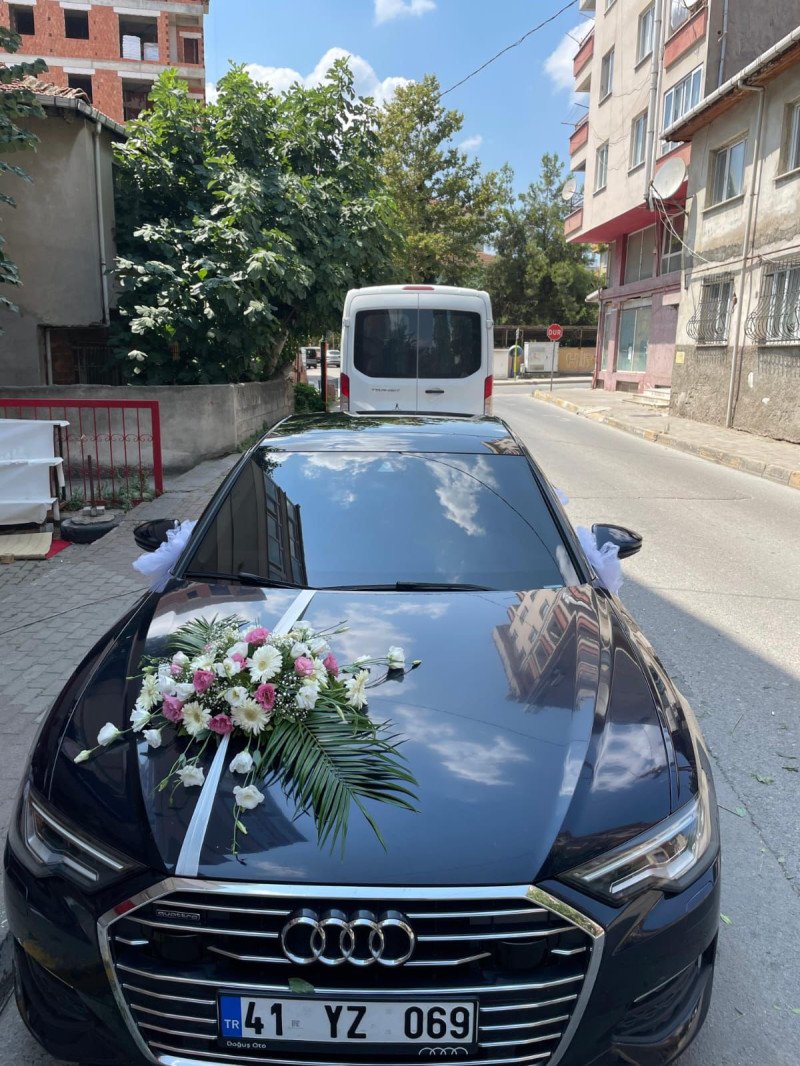 Araç Süsleme - Düğün ve Özel Günler İçin Şık Tasarımlar